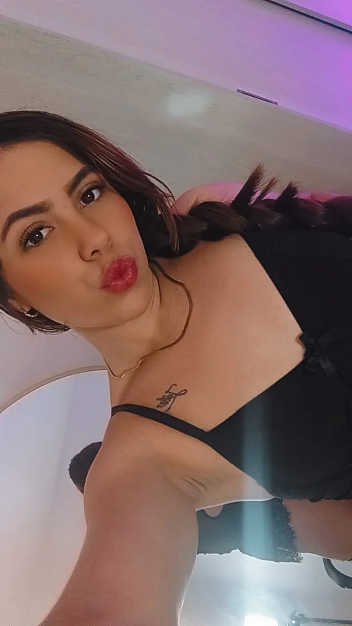 XXX Porn Photo of Nude Charlottediolet 30