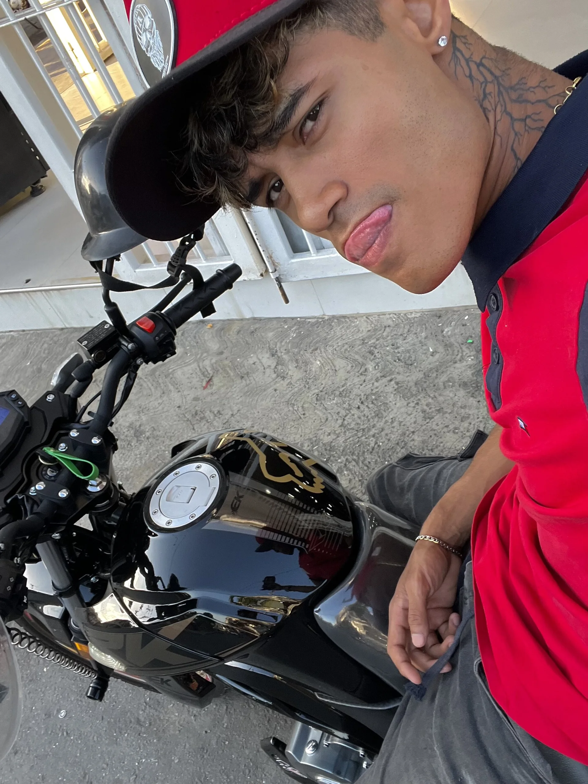 XXX Porn Photo of Nude meliodas_23cm 9