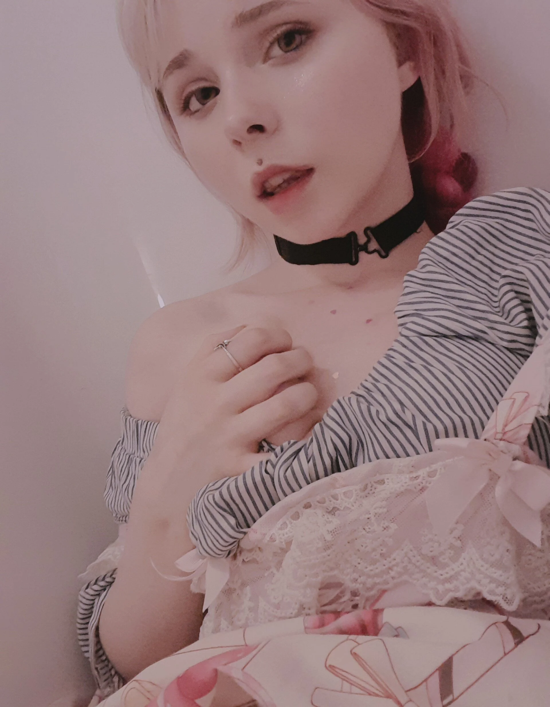 XXX Porn Photo of Nude usagi_sasagi 10