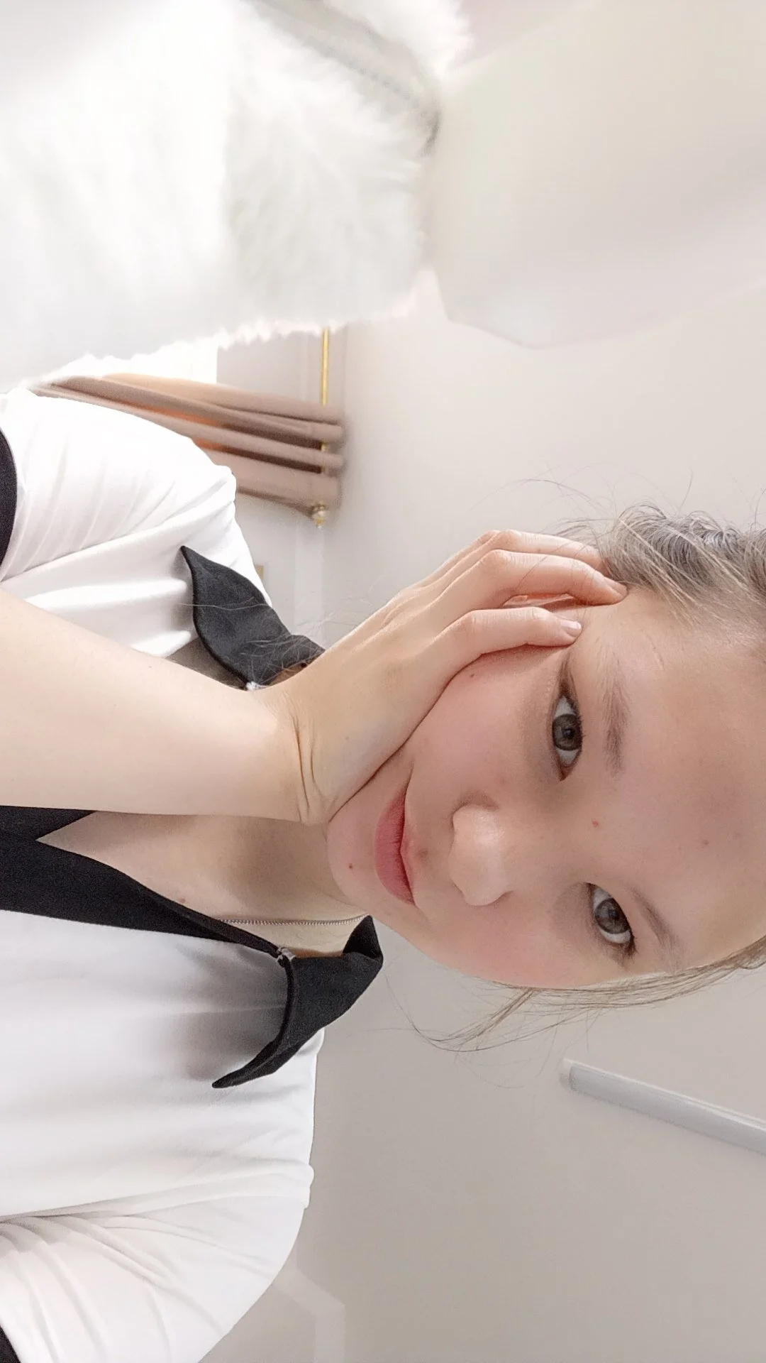 XXX Porn Photo of Nude MelonyFlockhart 2