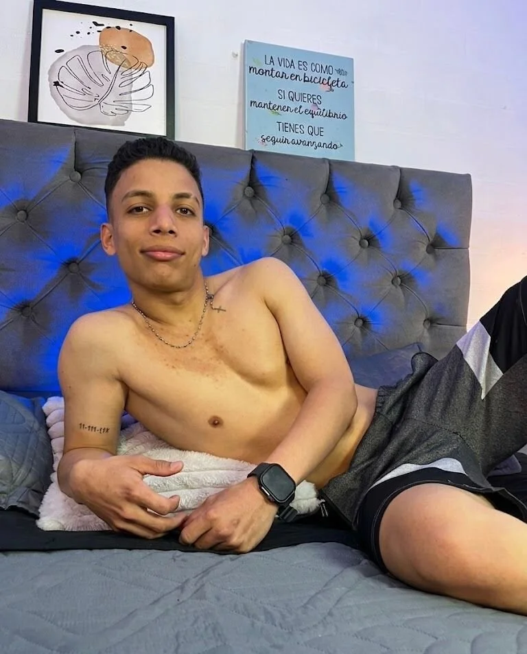 XXX Porn Photo of Nude DannerBlue 3