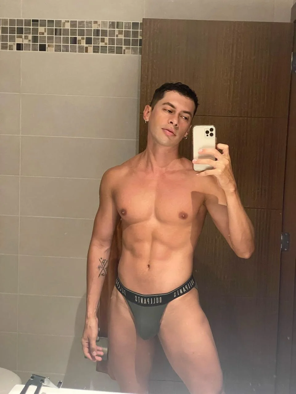 XXX Porn Photo of Nude Joohny_fox 4