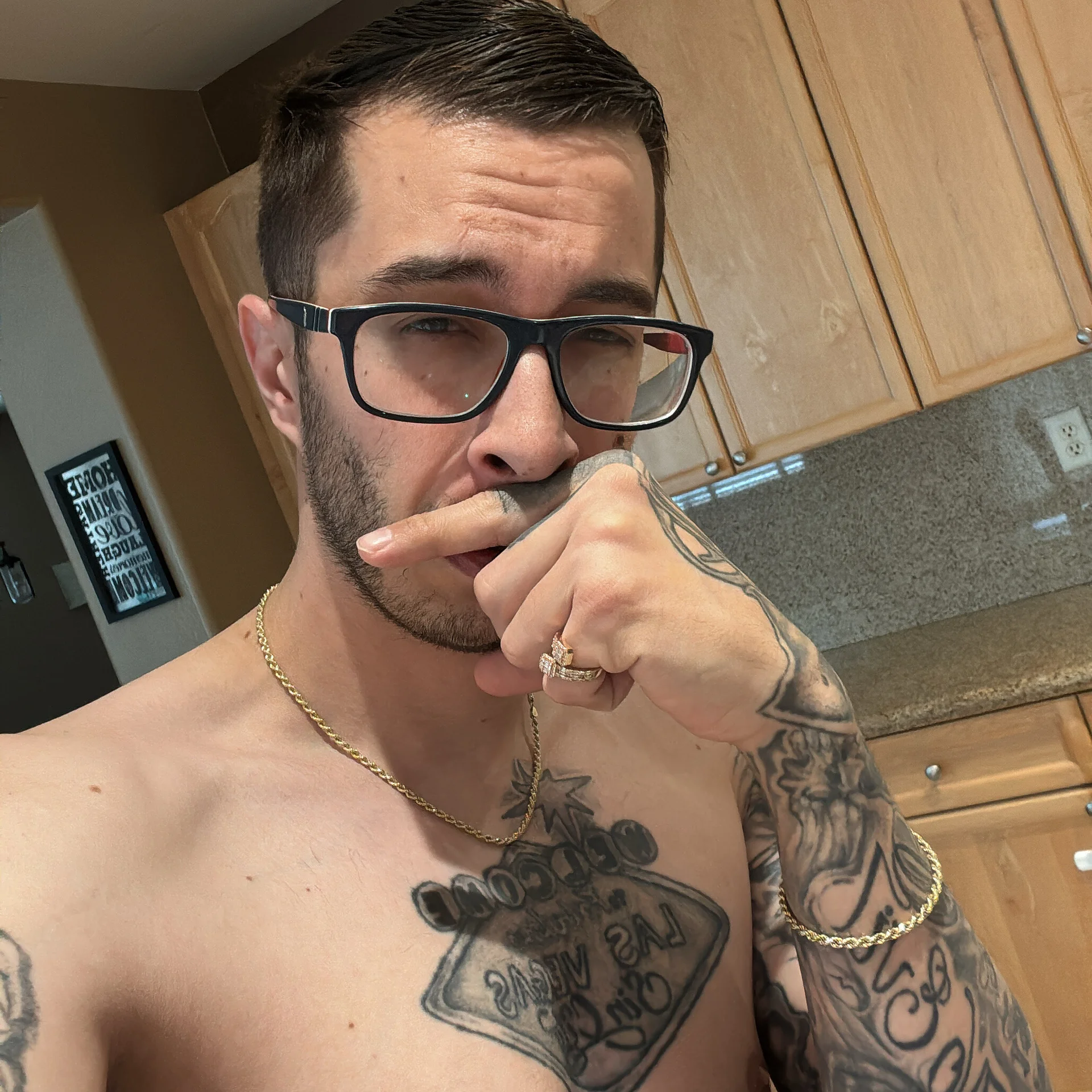 XXX Porn Photo of Nude JuicyJoshy 181