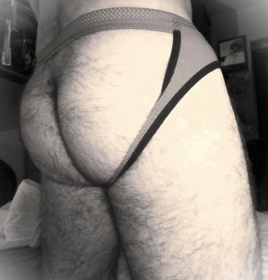 XXX Porn Photo of Nude Hornyboyspanish2 2
