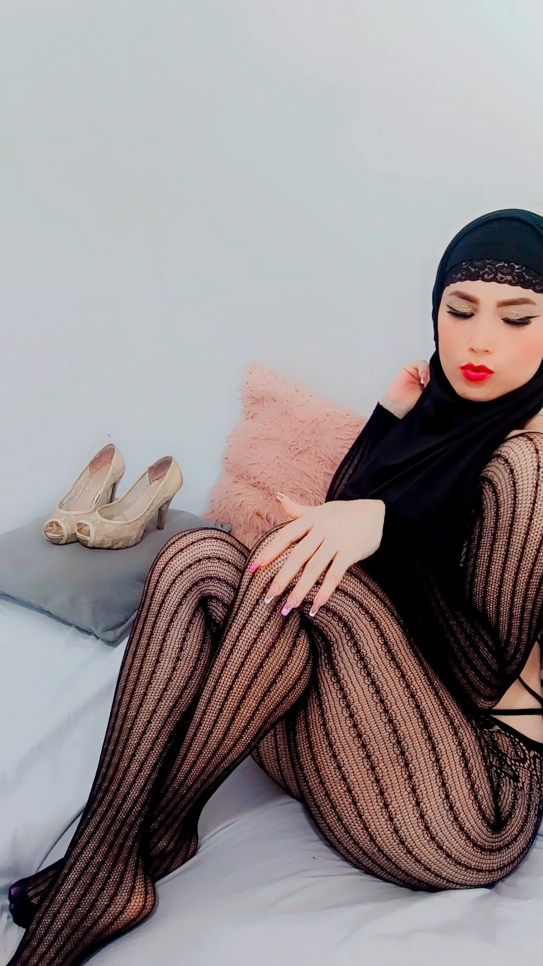 XXX Porn Photo of Nude jamila_zair 126