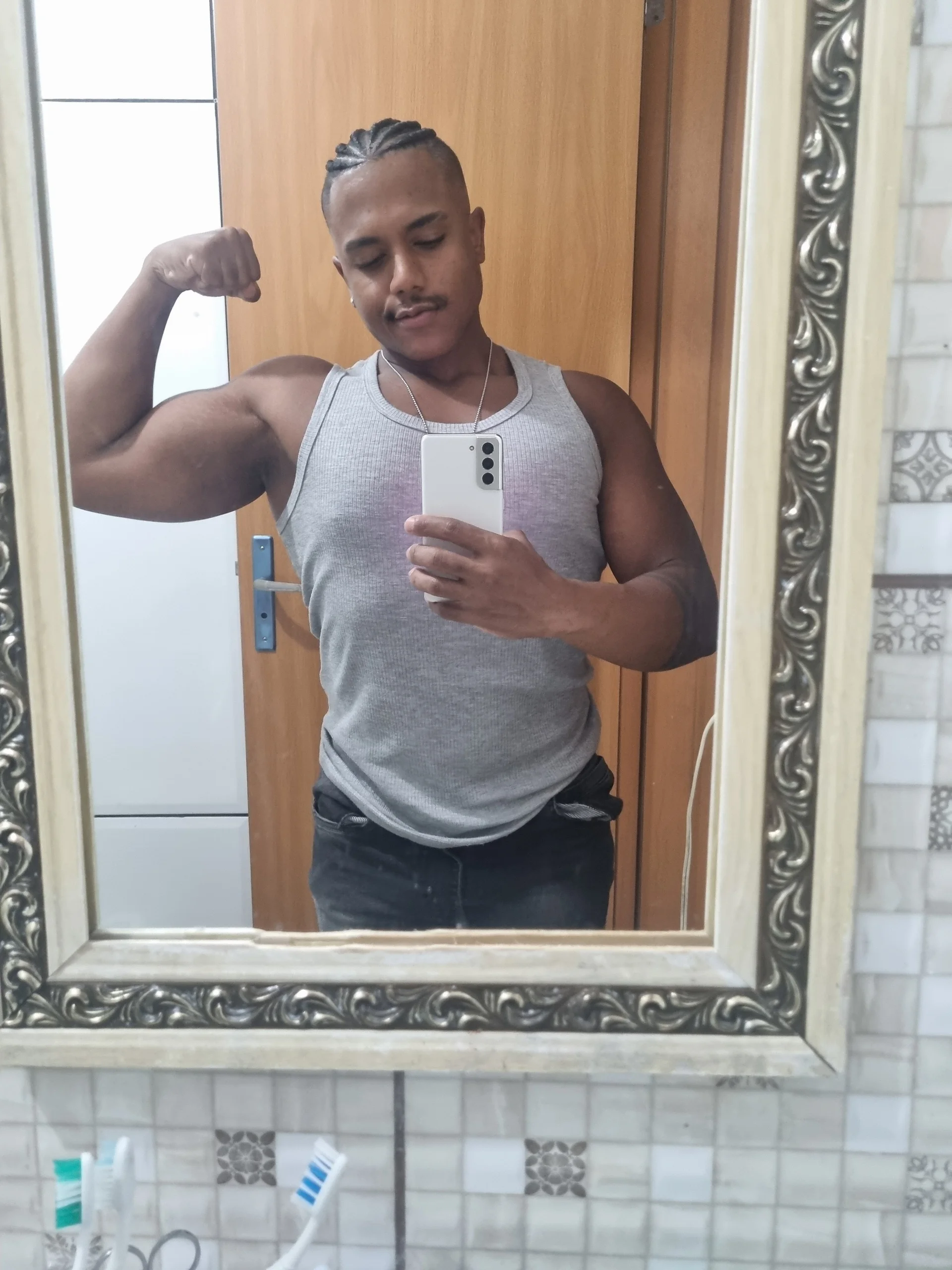 XXX Porn Photo of Nude alejandromartinez18 1