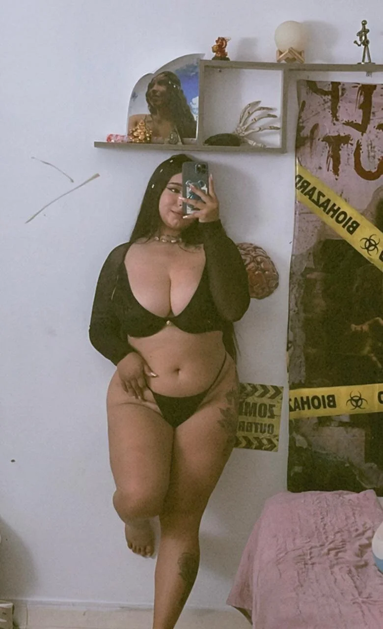 XXX Porn Photo of Nude MiaaCastroo 27