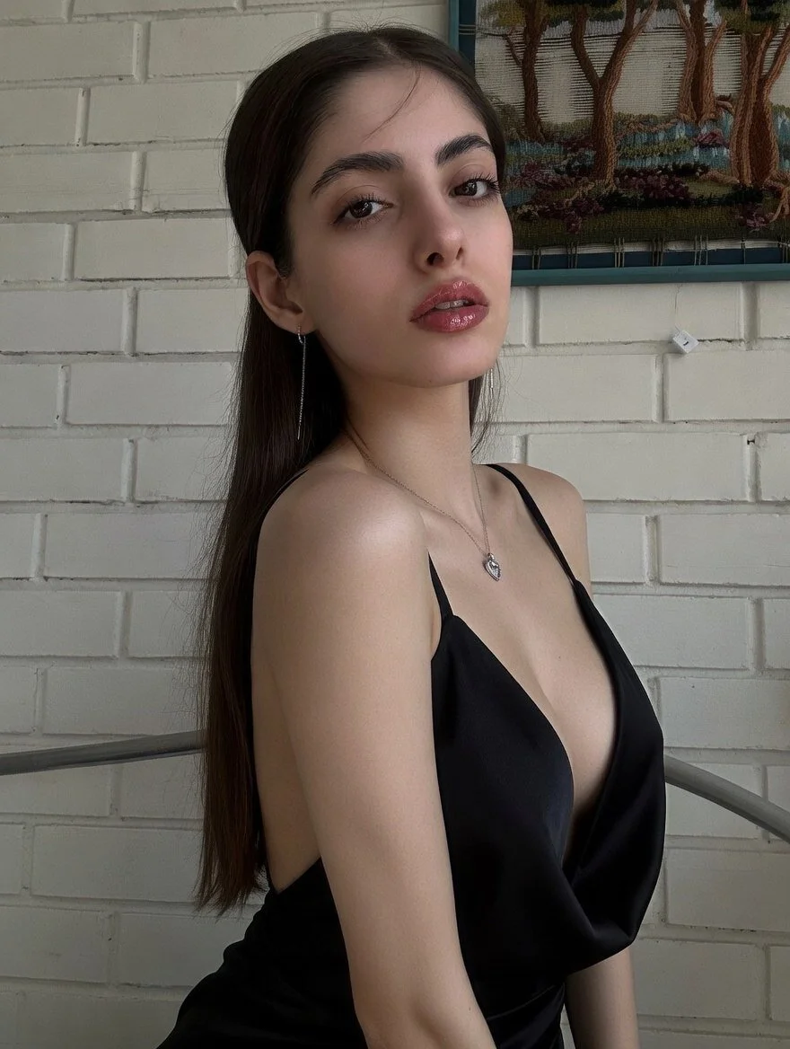 XXX Porn Photo of Nude DrewMosen 10