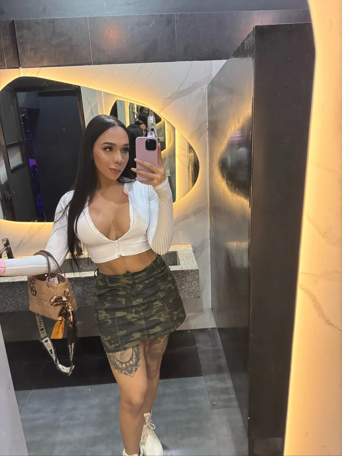 XXX Porn Photo of Nude BitchySalome 5