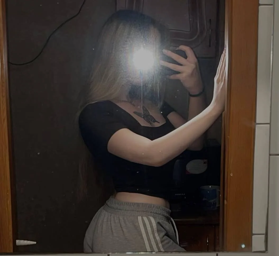 Lilyy_Lark