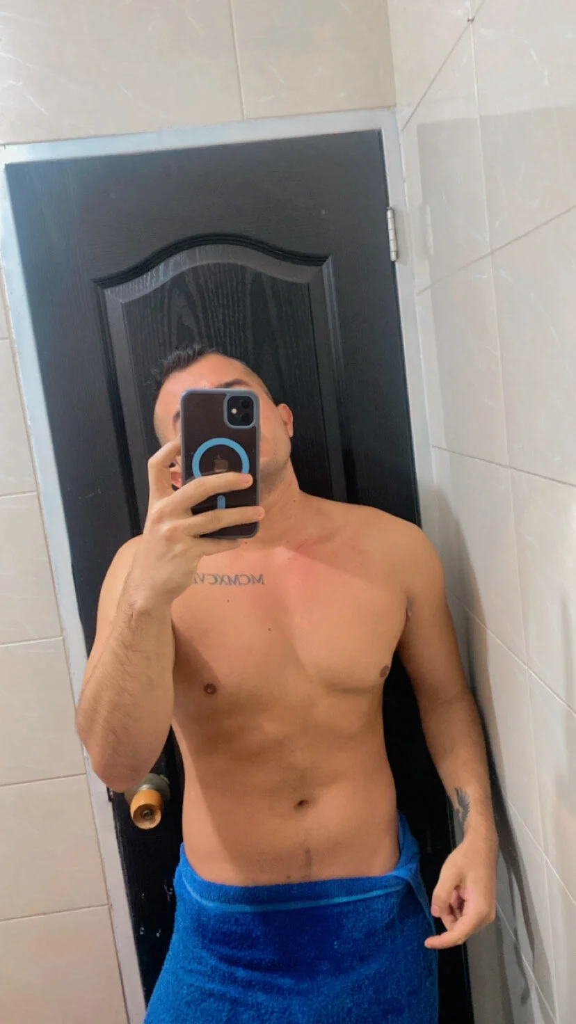 XXX Porn Photo of Nude sebastian_oconnor77 14