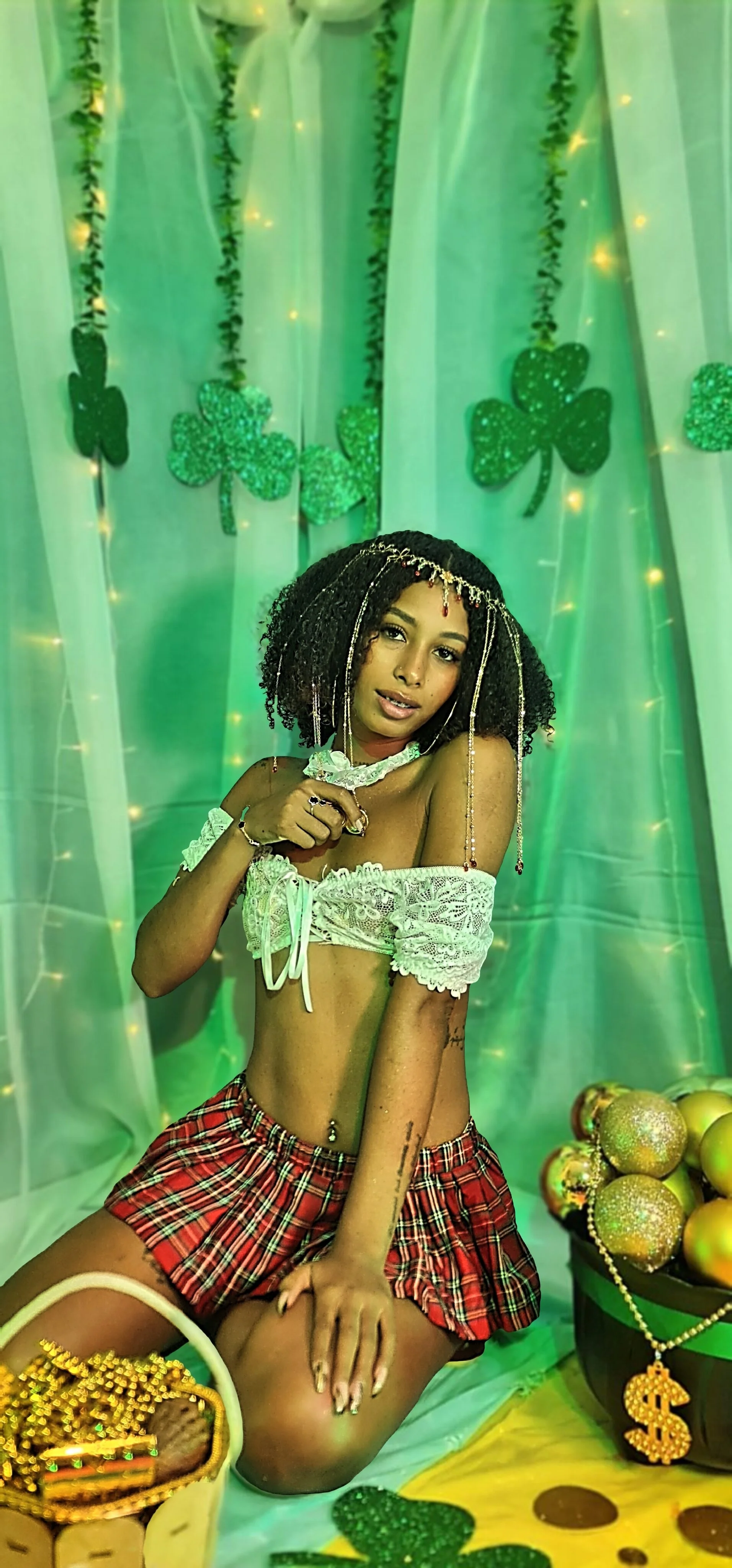 XXX Porn Photo of Nude YayaHilton 27