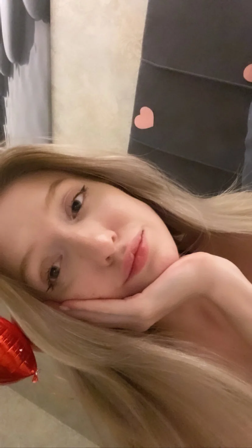 XXX Porn Photo of Nude Awwwrora 9