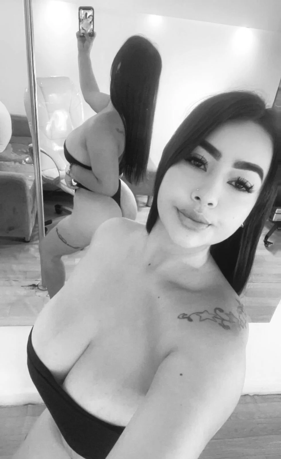 XXX Porn Photo of Nude Pamela_roberts 46