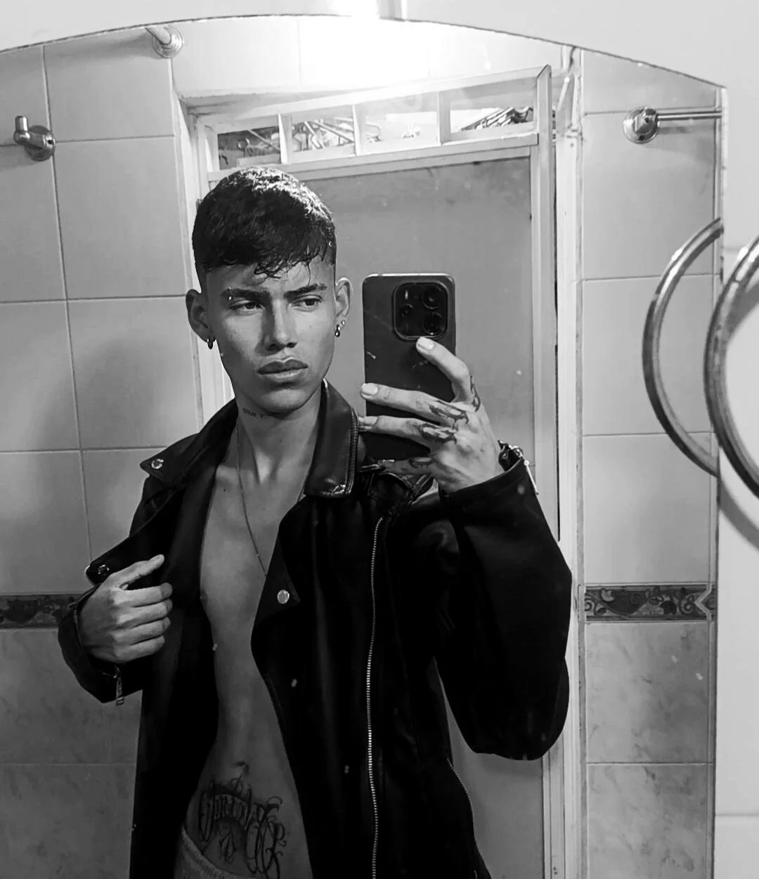 XXX Porn Photo of Nude Asbeel_grigori 6