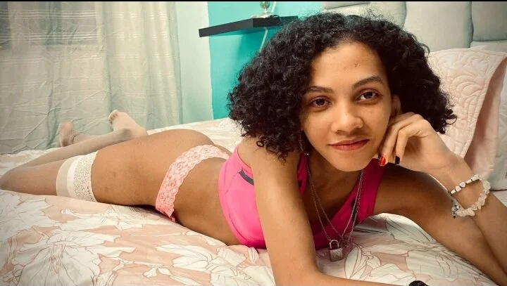 XXX Porn Photo of Nude angel_modeusSucubo 164