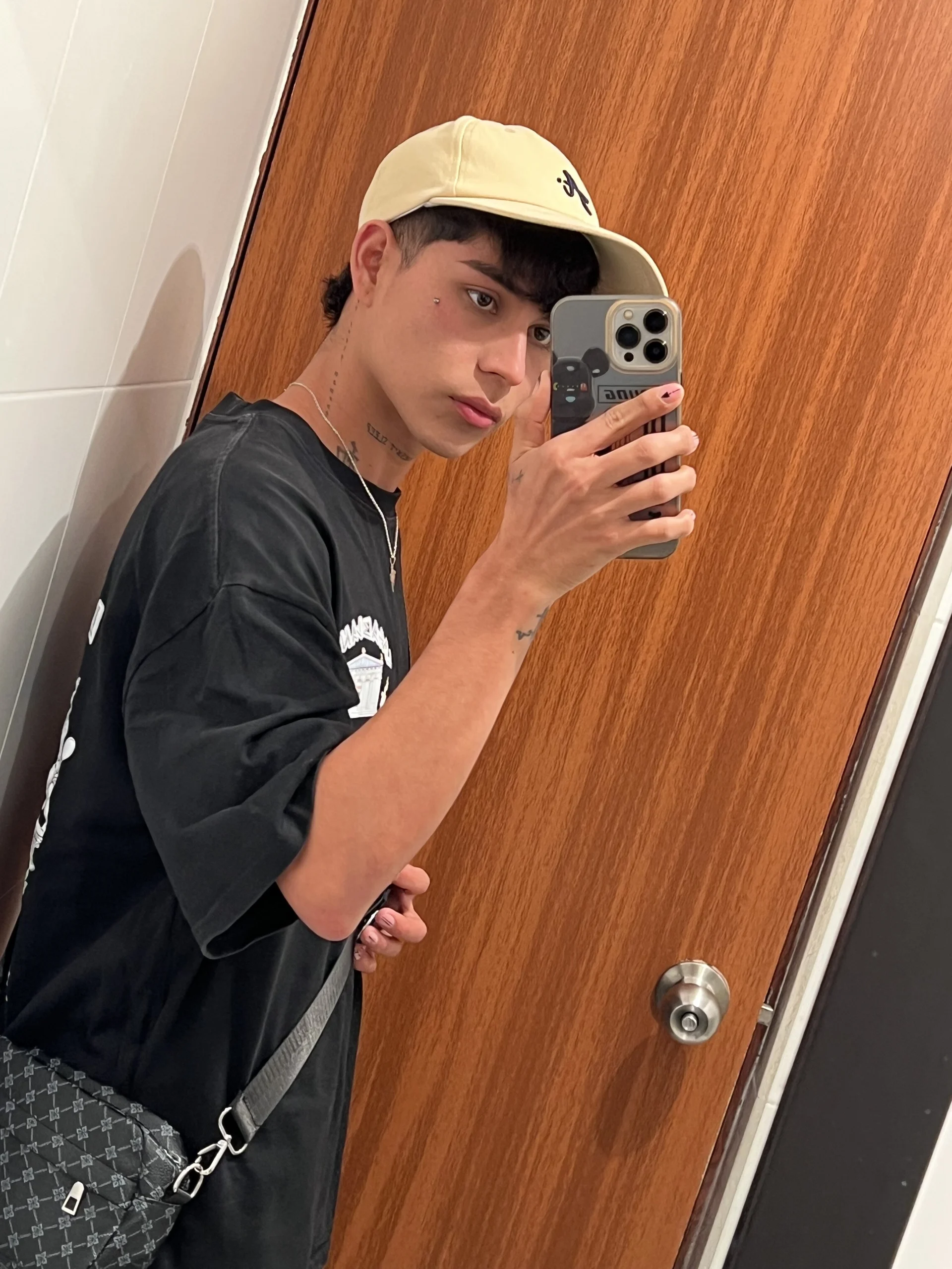 XXX Porn Photo of Nude lukasstrong_ 26