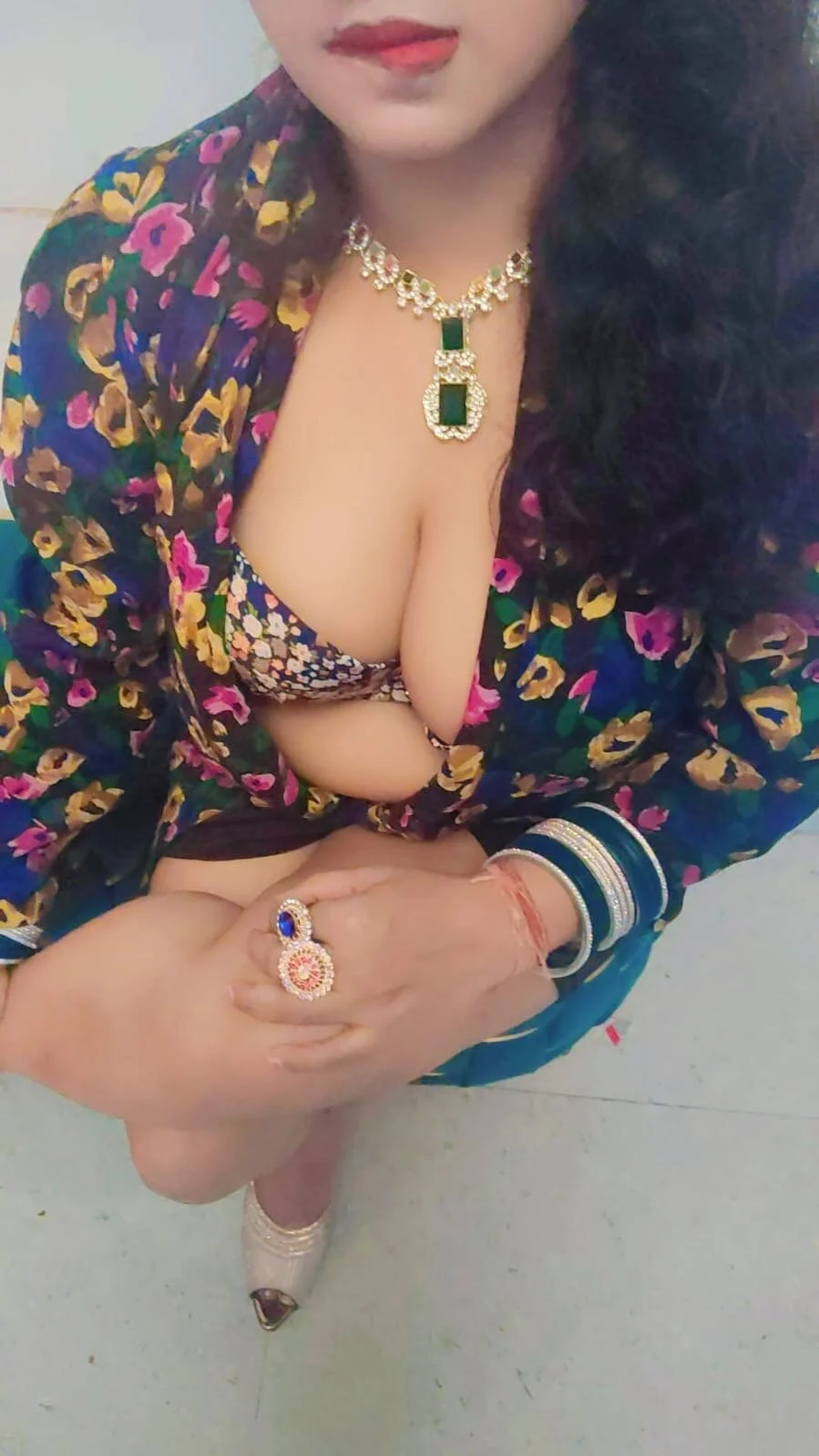 XXX Porn Photo of Nude Indian_Bhabhi00 5