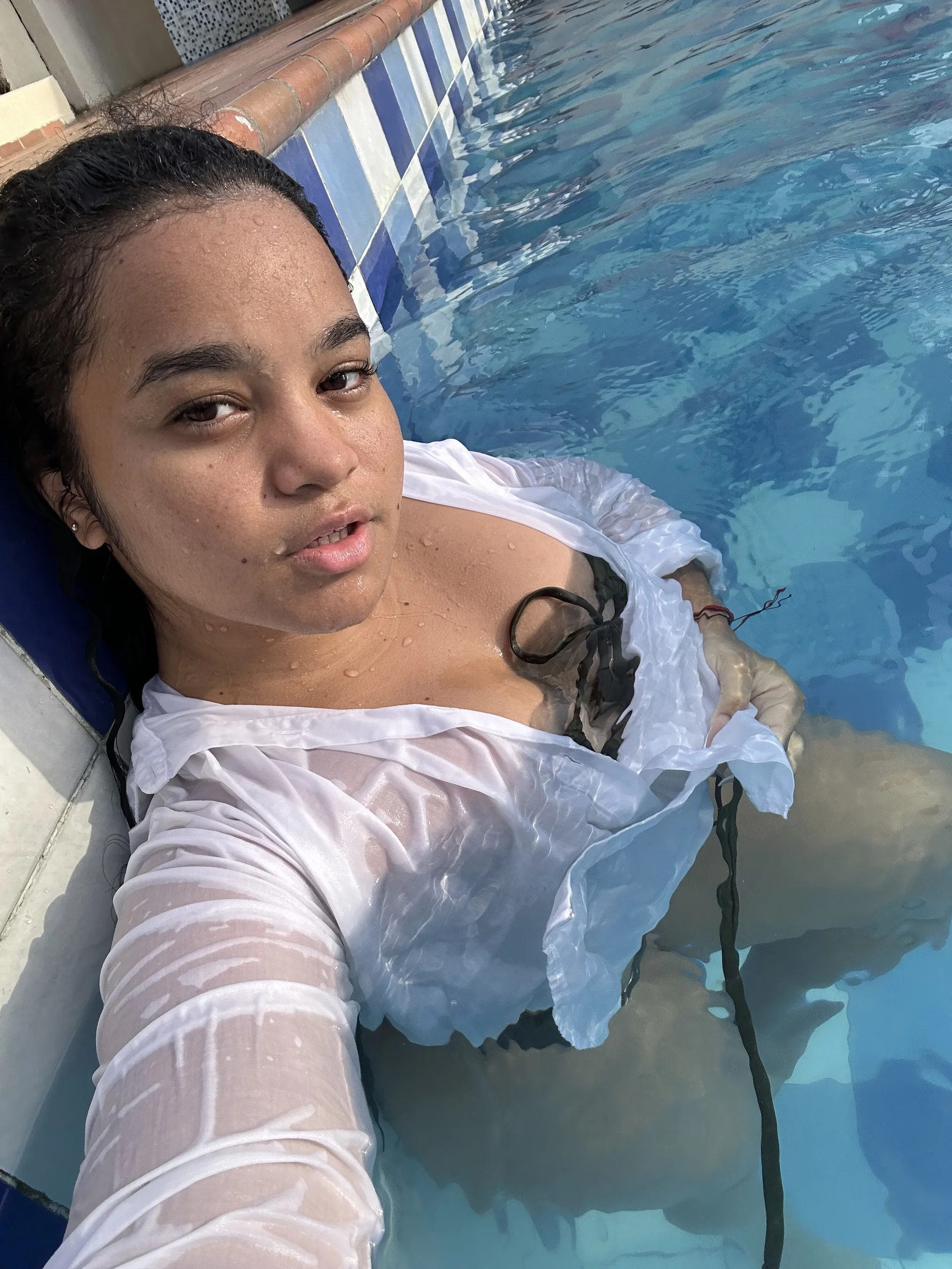 XXX Porn Photo of Nude Lucy_wilson5 6