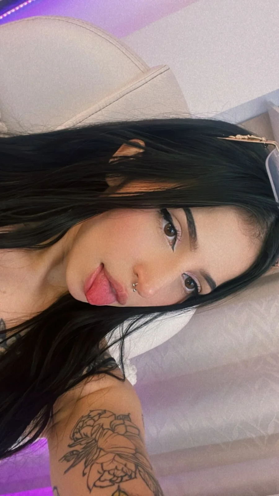 XXX Porn Photo of Nude Allisson__ 4