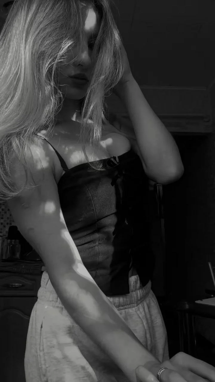 XXX Porn Photo of Nude AmeliLia 8