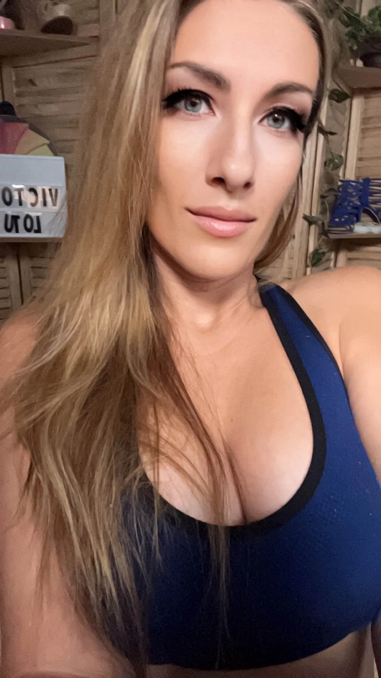 XXX Porn Photo of Nude victorialotus 8