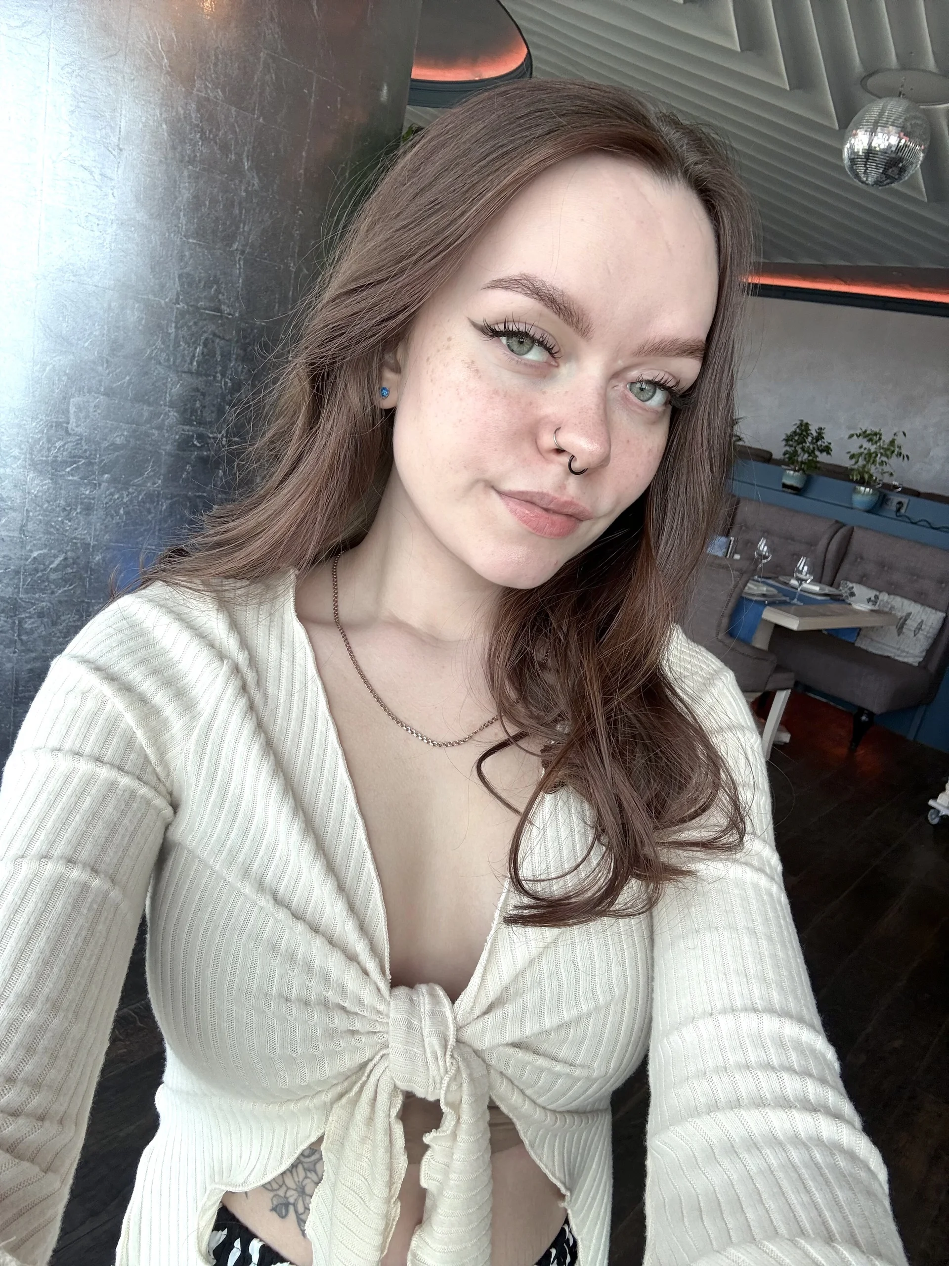 XXX Porn Photo of Nude CheekySashaCharm 16