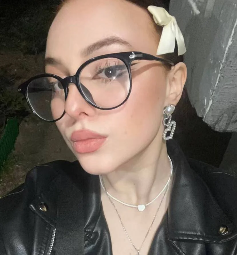 XXX Porn Photo of Nude DramaDollX 4