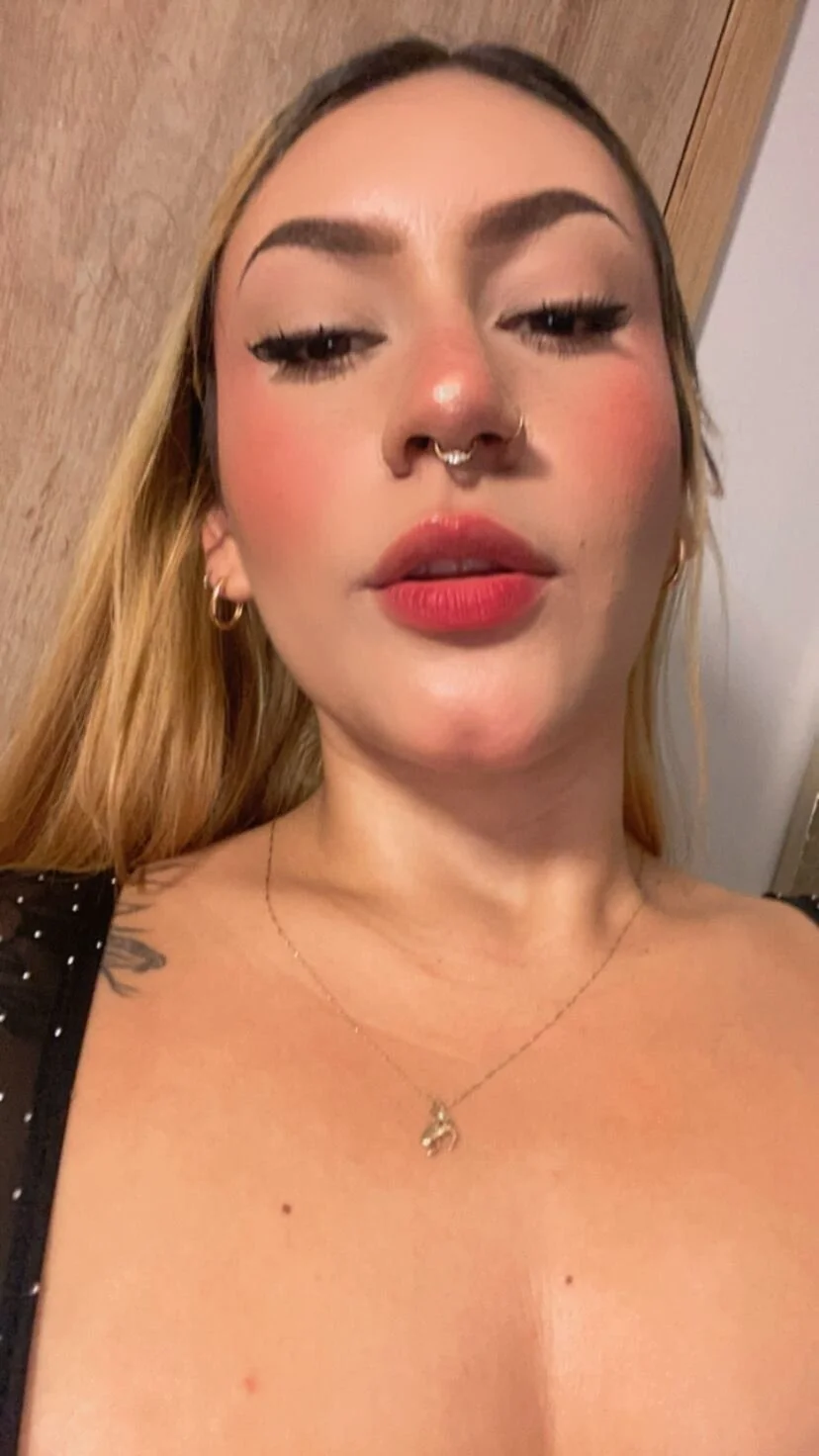 XXX Porn Photo of Nude Emily_robertss 46