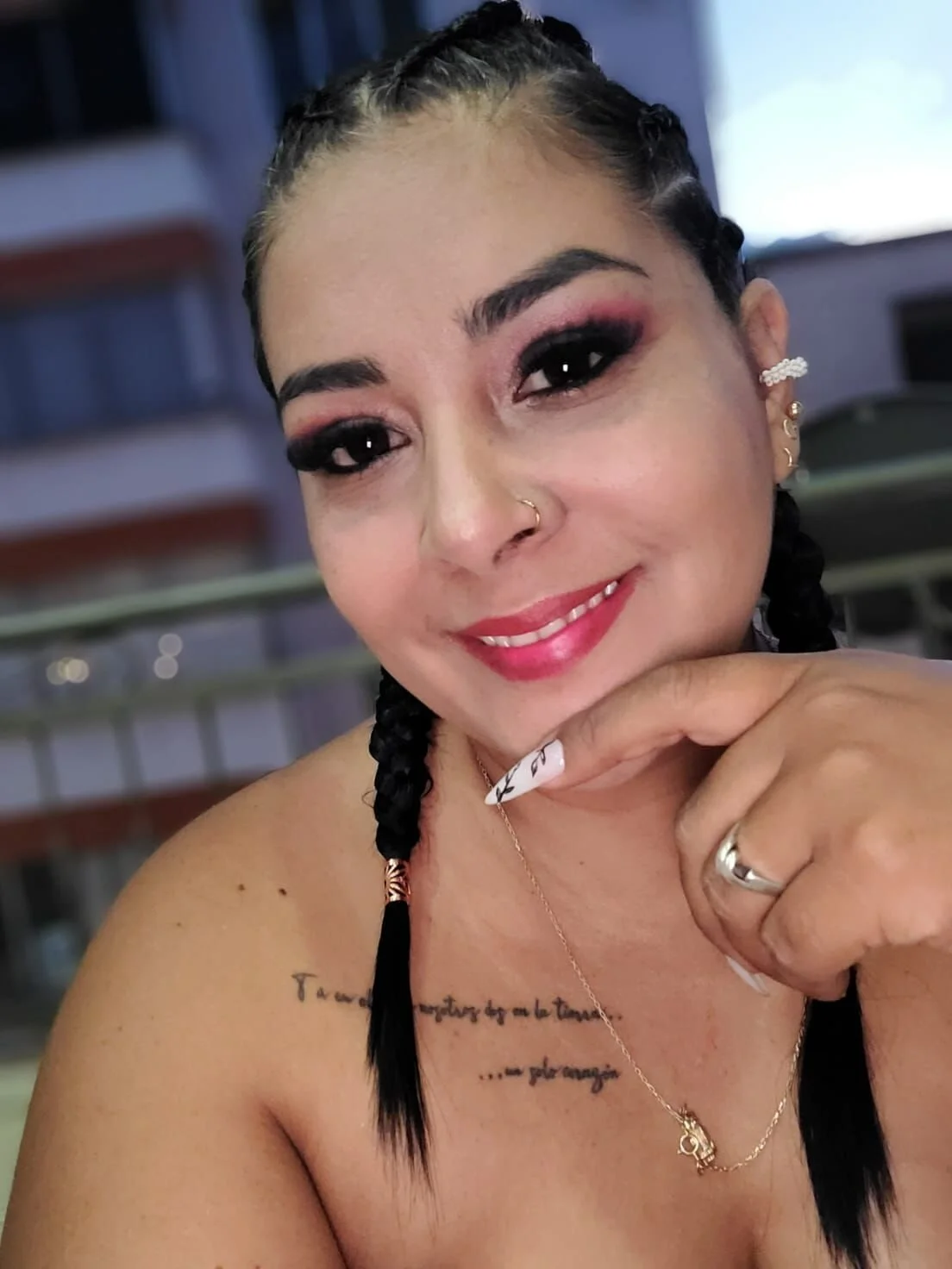 XXX Porn Photo of Nude brunaroyale 3