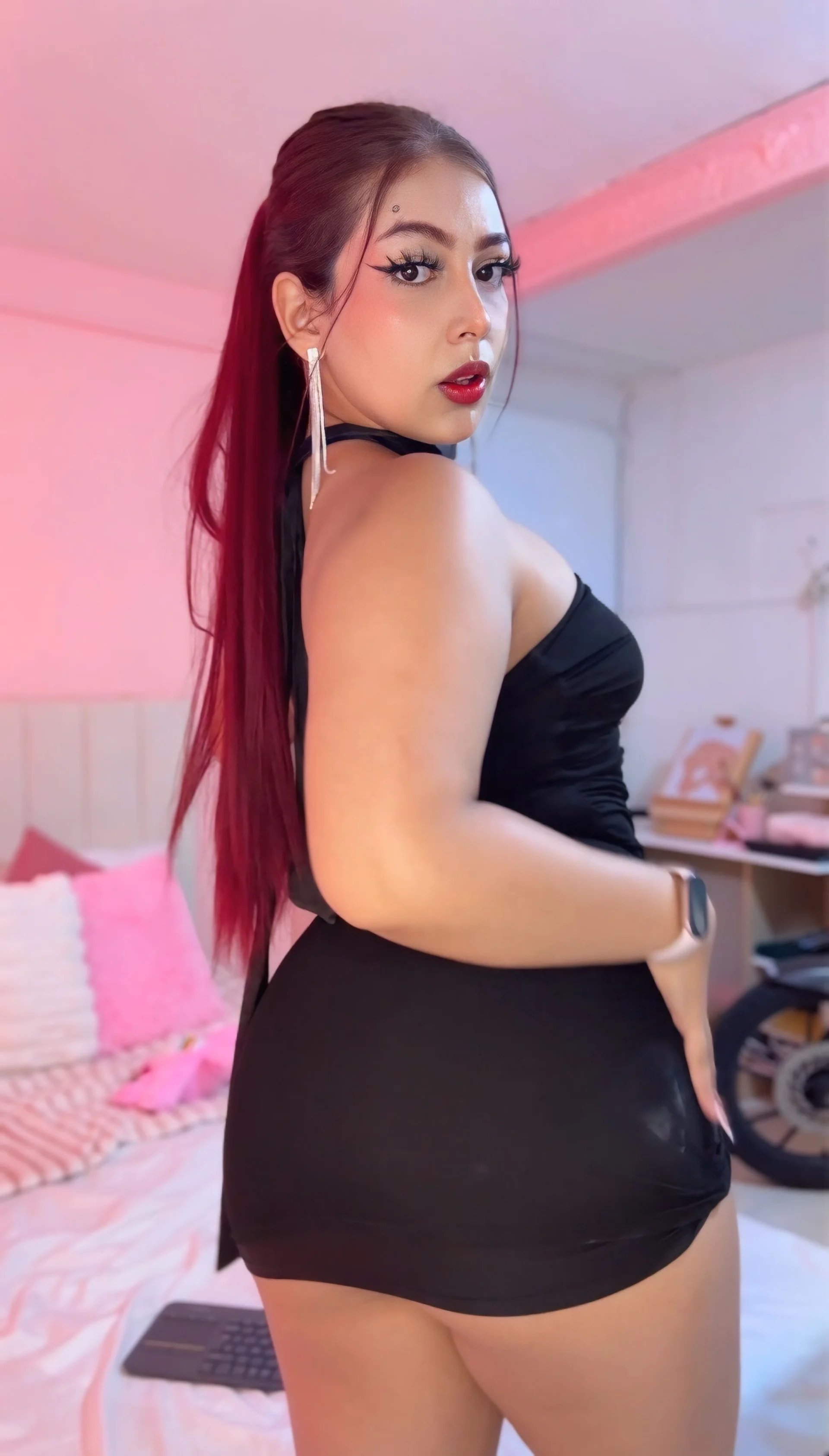 XXX Porn Photo of Nude caroo_gomeez 45