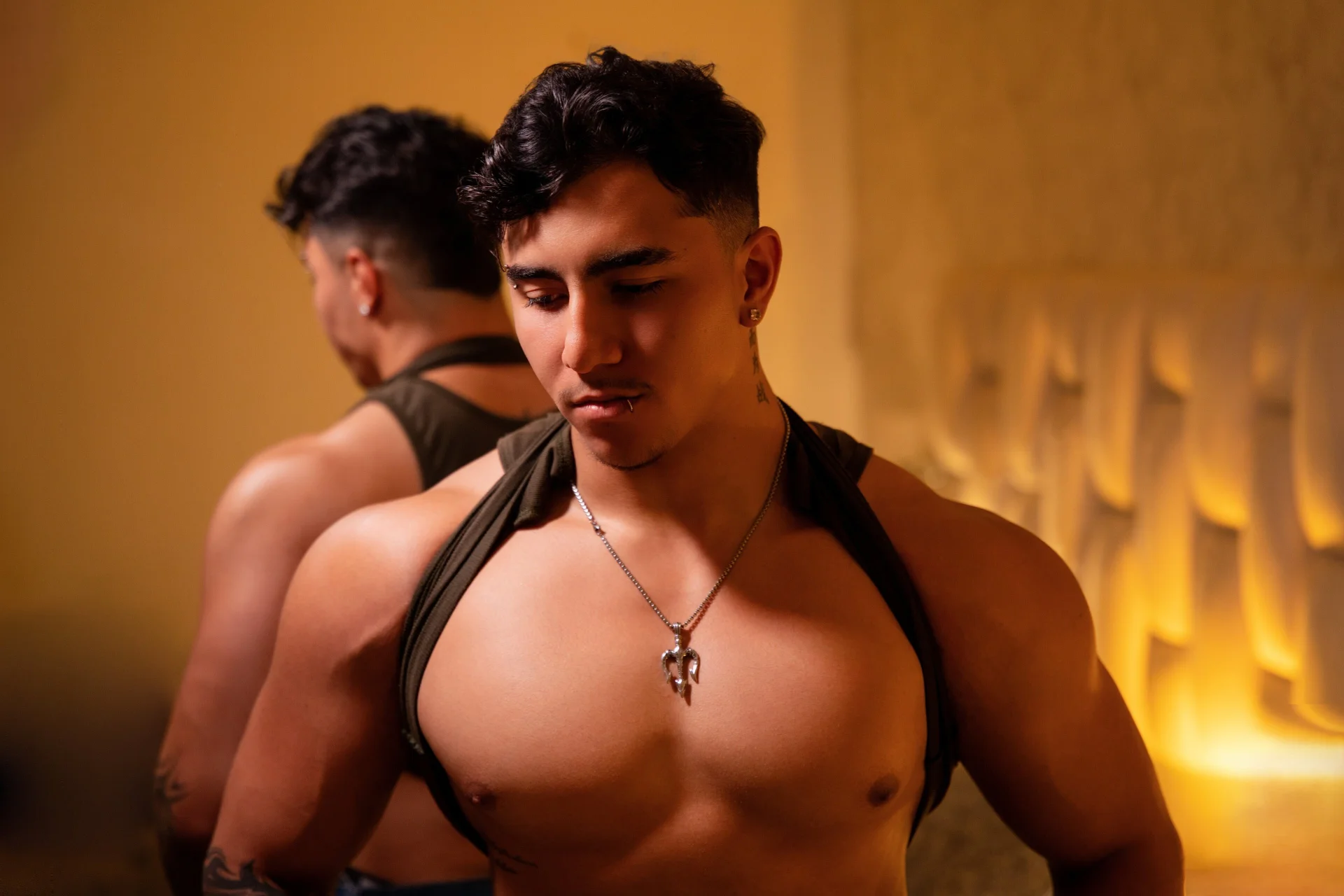 XXX Porn Photo of Nude Zane_cruz 5