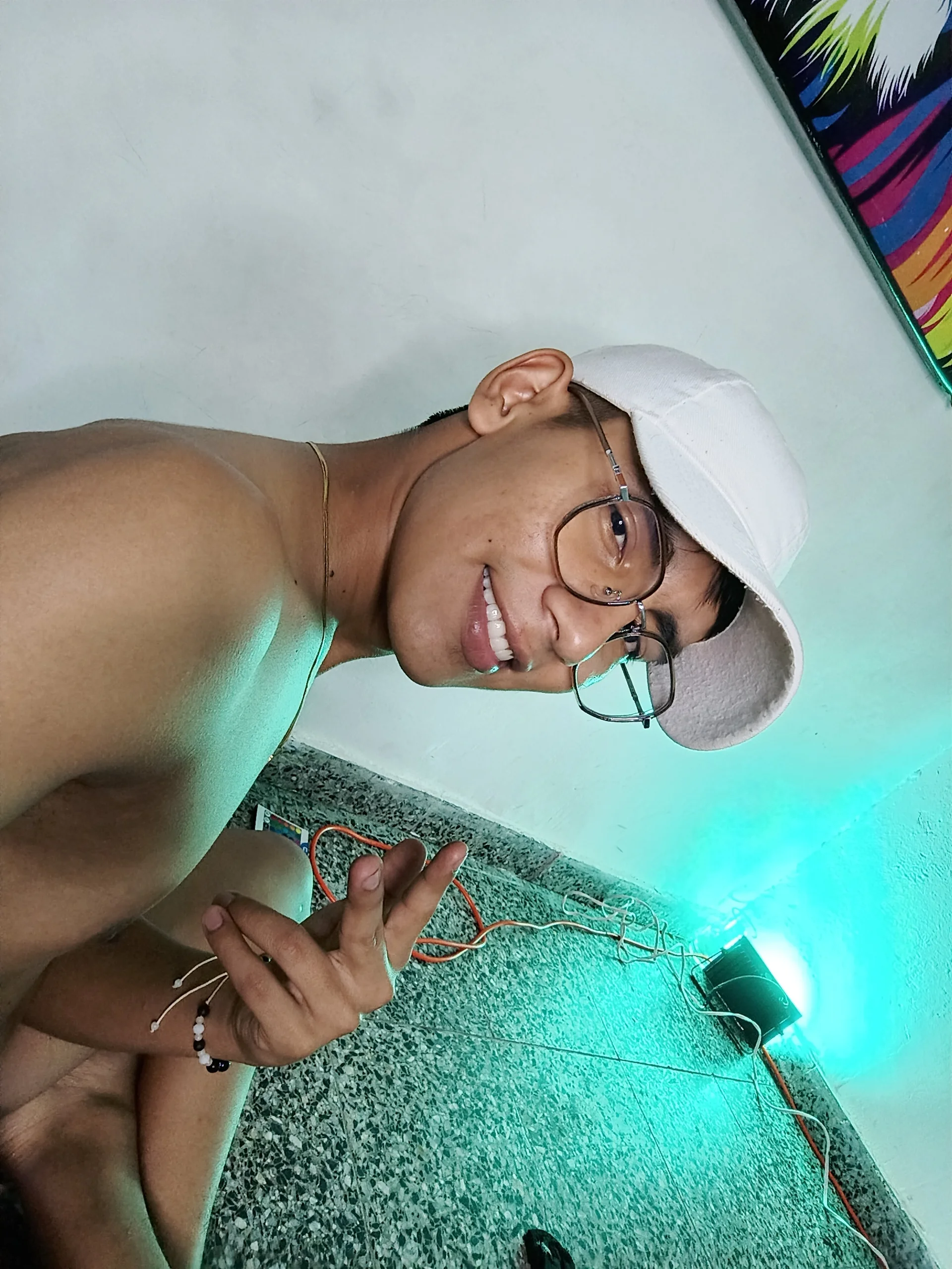 XXX Porn Photo of Nude Noahfox19 1
