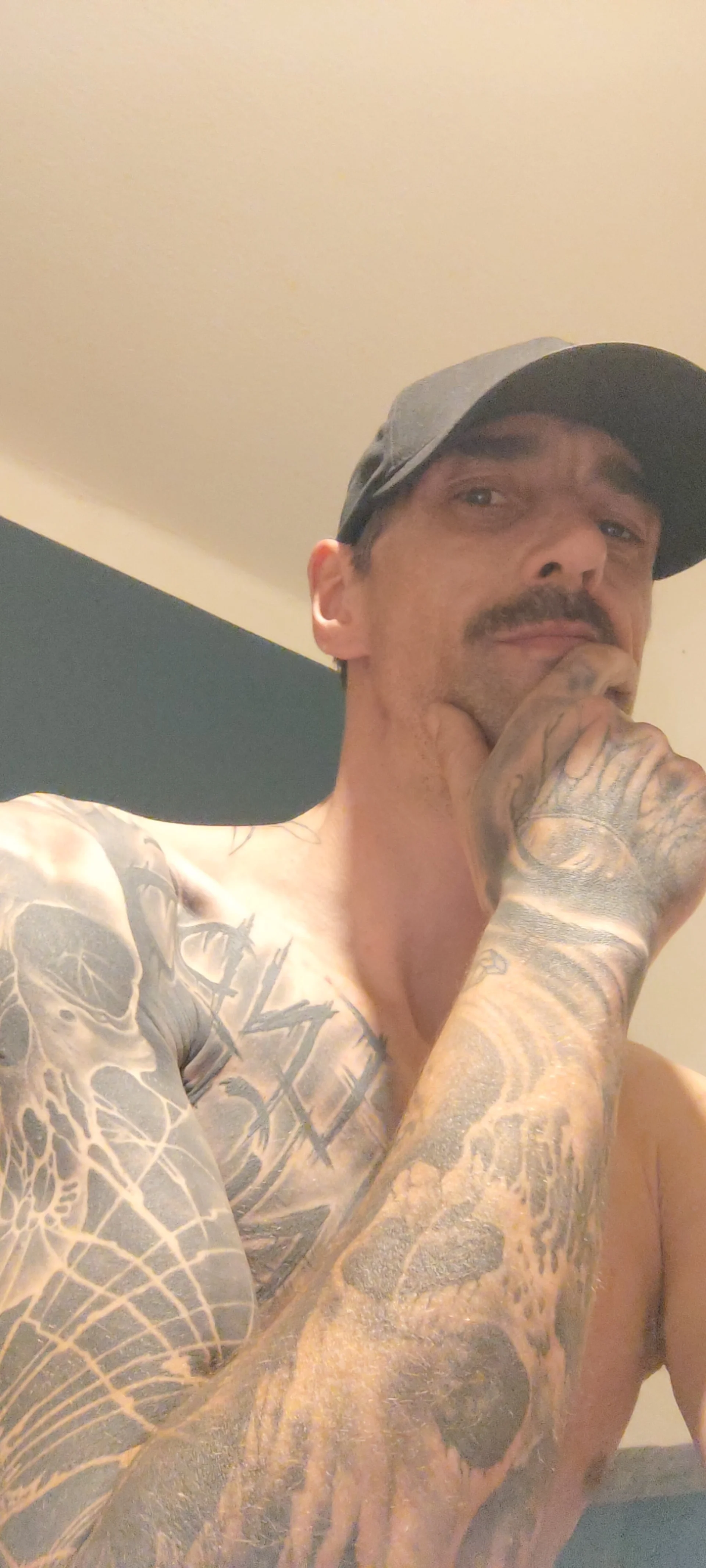 XXX Porn Photo of Nude Nutzer1208 14