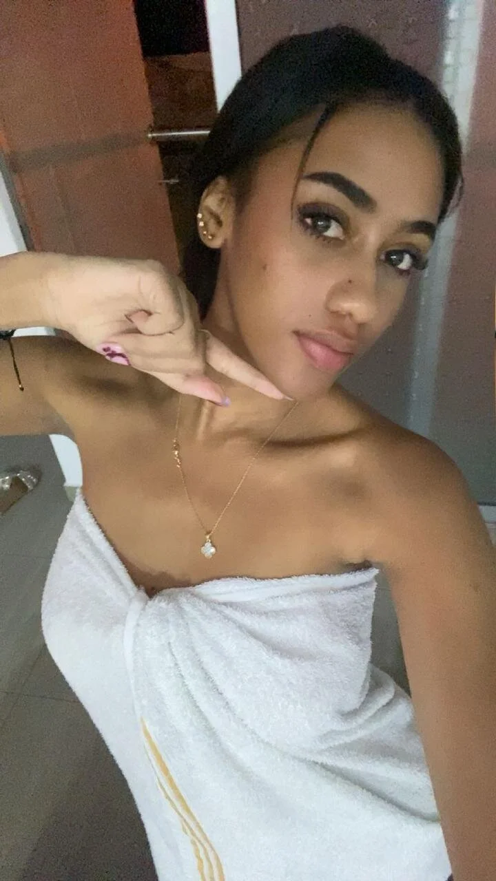 XXX Porn Photo of Nude Chell-zaira 25