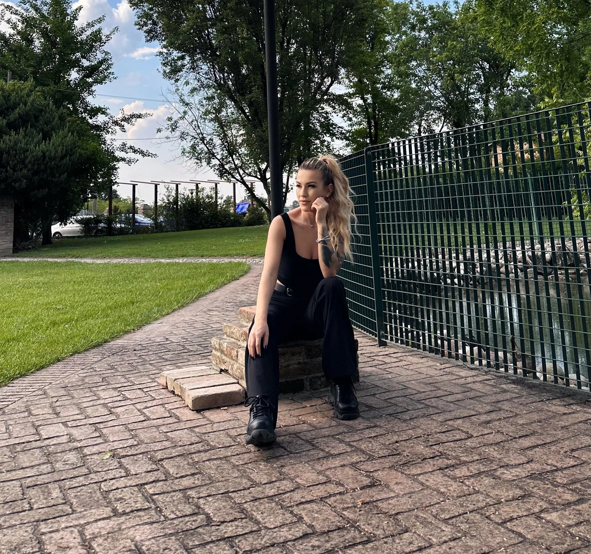 XXX Porn Photo of Nude zoey_marie 19