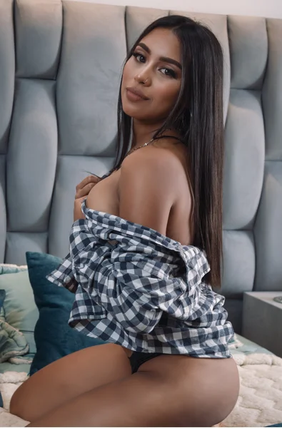 XXX Porn Photo of Nude Ciara8 6