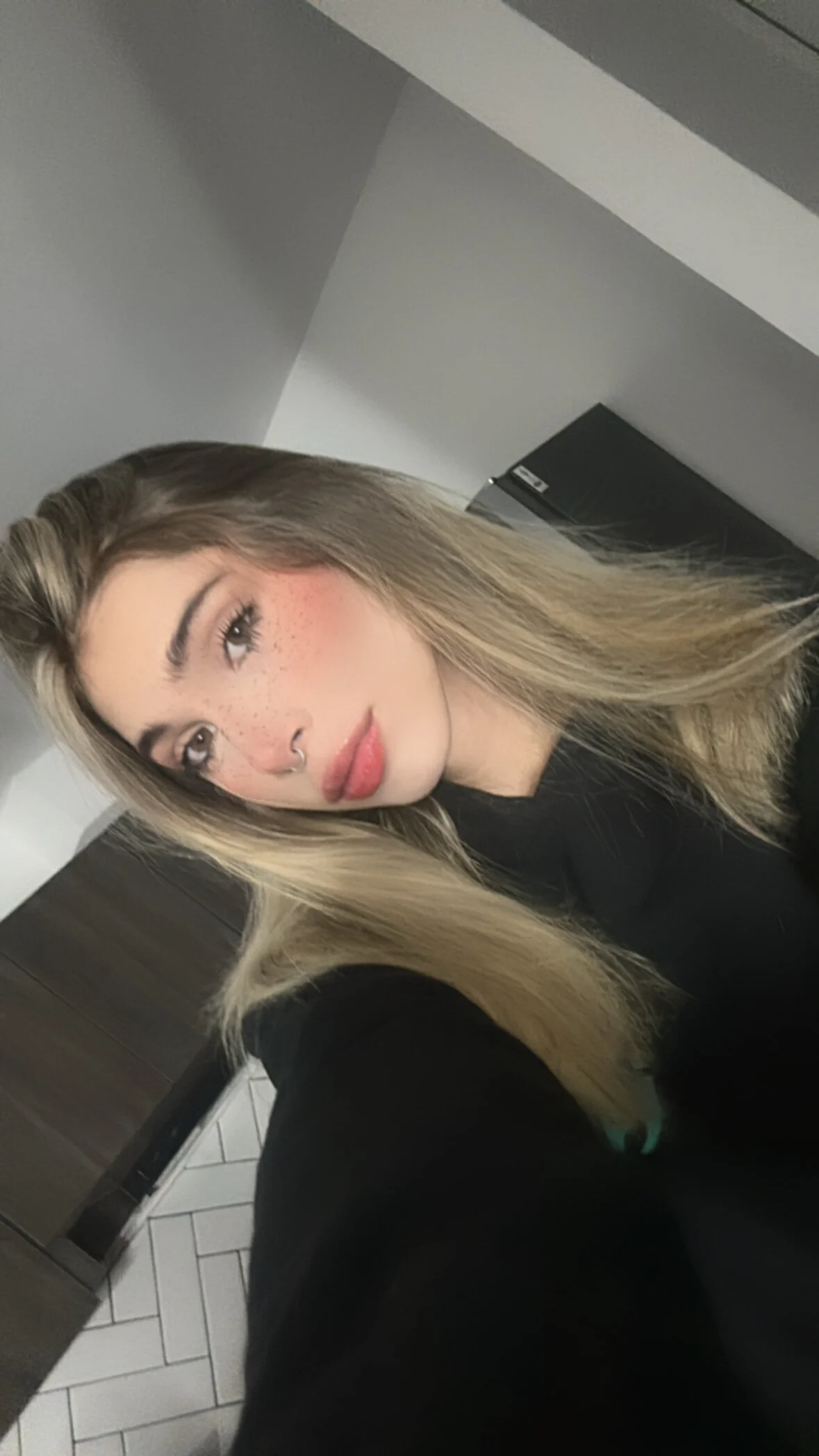 XXX Porn Photo of Nude Madison_Medina 9