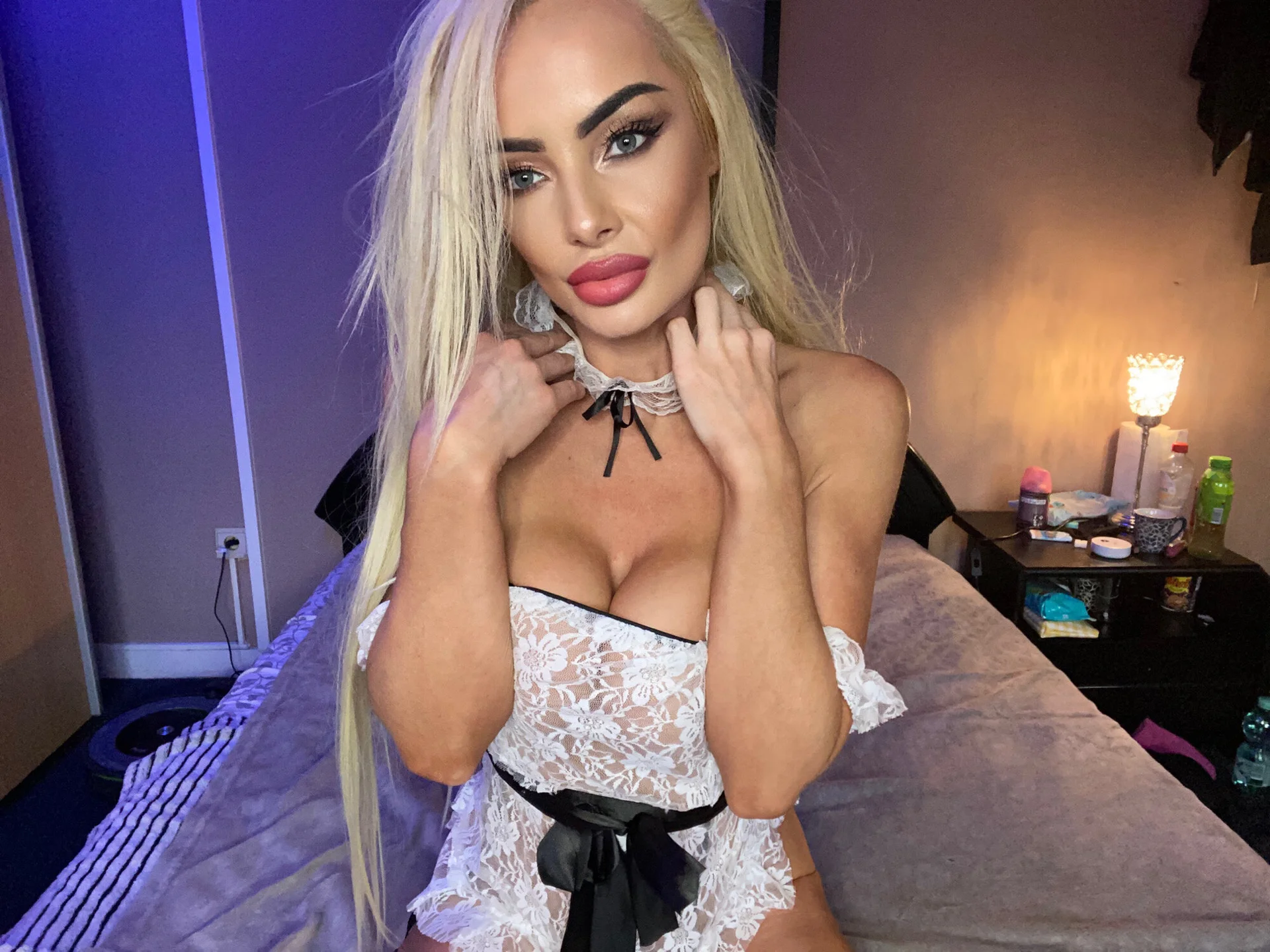XXX Porn Photo of Nude queenaleksagrey 35