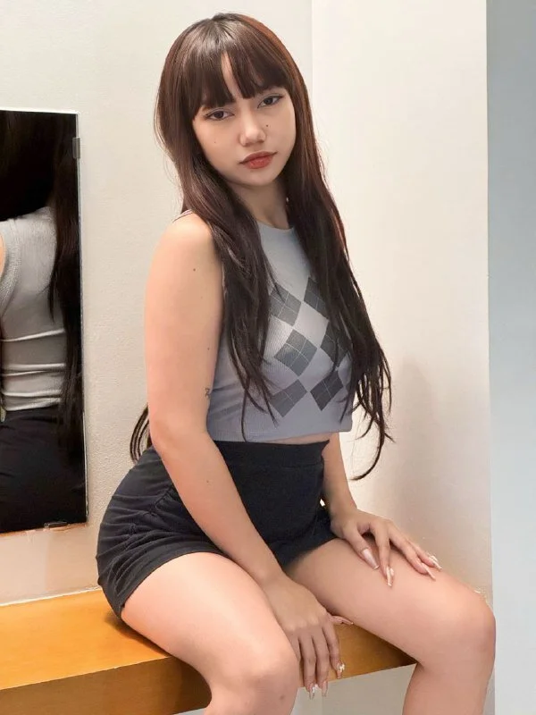 XXX Porn Photo of Nude vanessallena 4