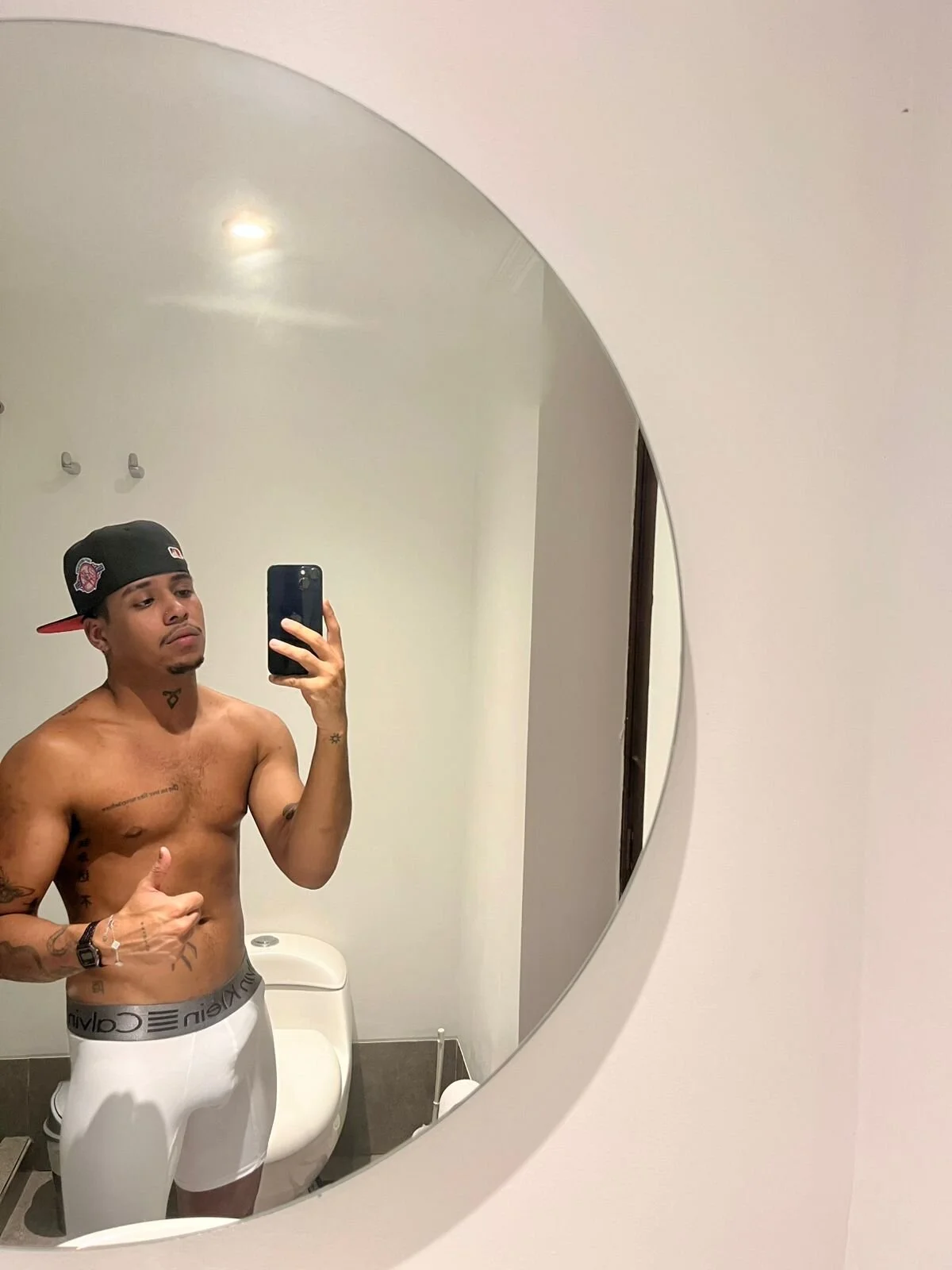 XXX Porn Photo of Nude Boys_Benkosky 8