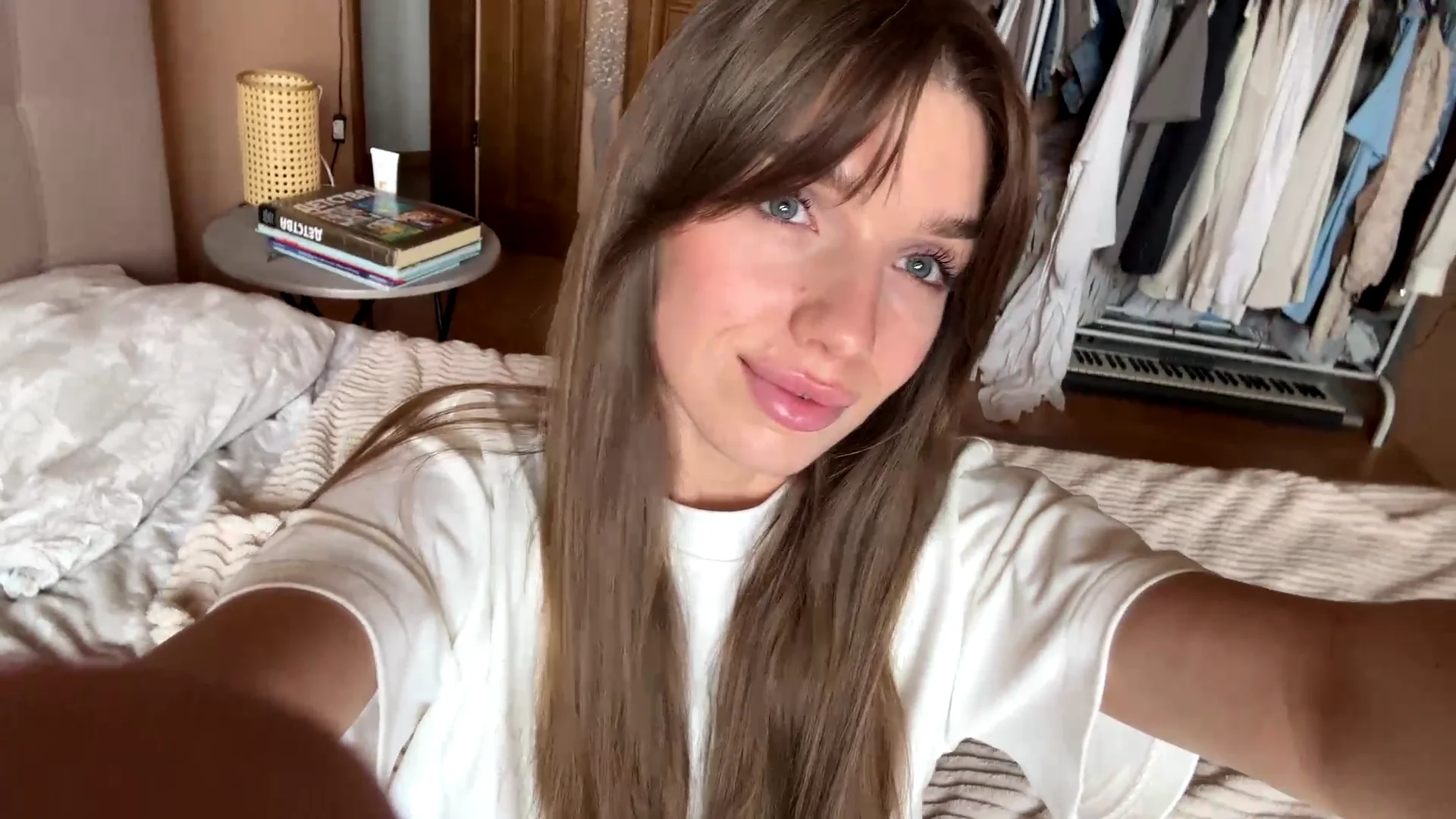 XXX Porn Photo of Nude TrishIsaac 19