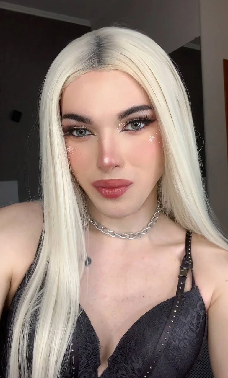 XXX Porn Photo of Nude YourTrixie 2
