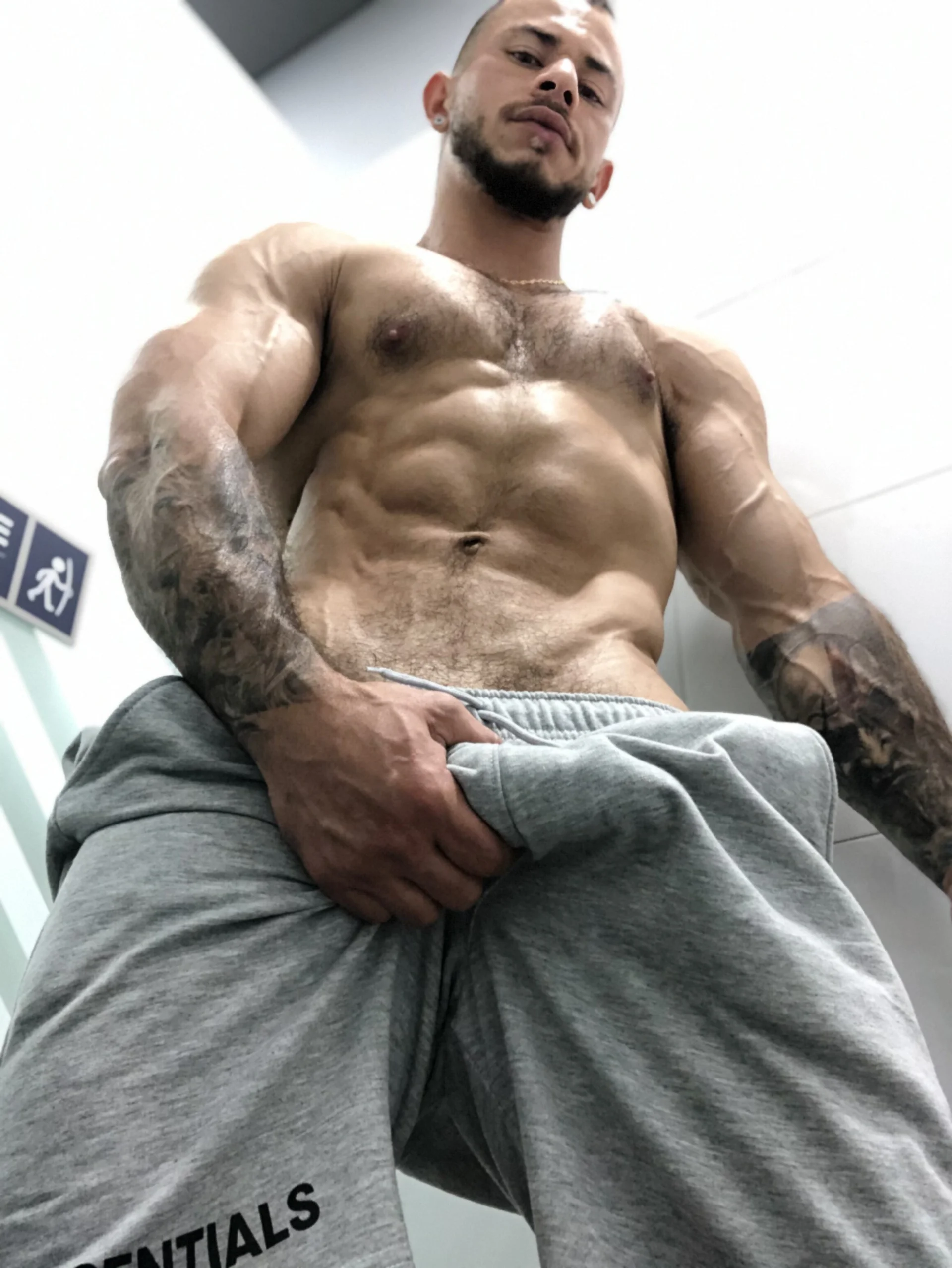 XXX Porn Photo of Nude dylan_jacobx 8