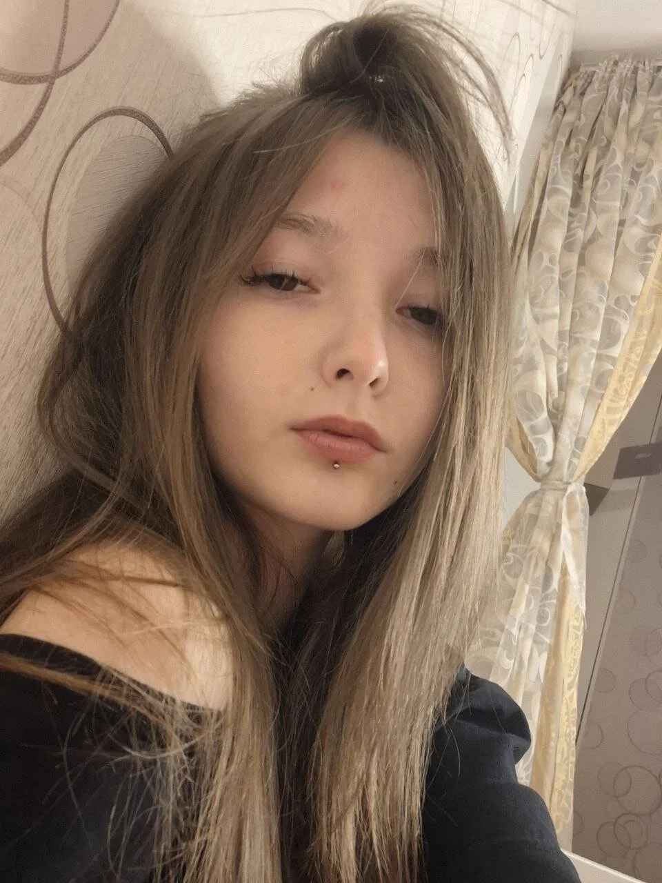 XXX Porn Photo of Nude DongMolt 129