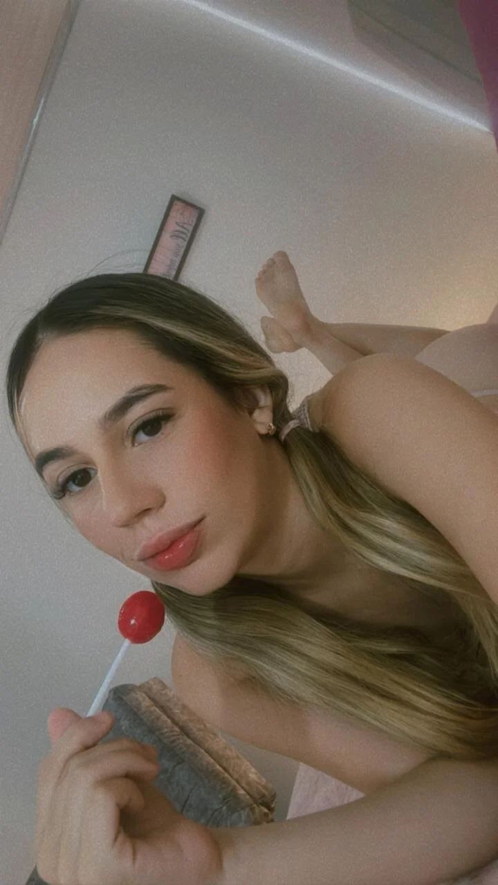 XXX Porn Photo of Nude ammelia_10 8