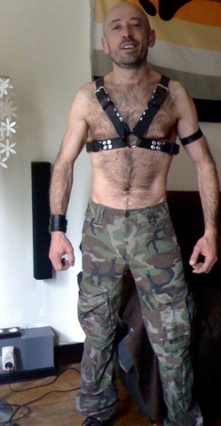 XXX Porn Photo of Nude biportugaisparis 9
