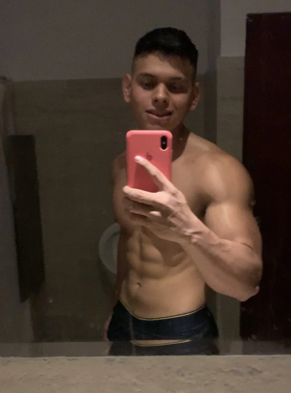 XXX Porn Photo of Nude stefan_leenox 7
