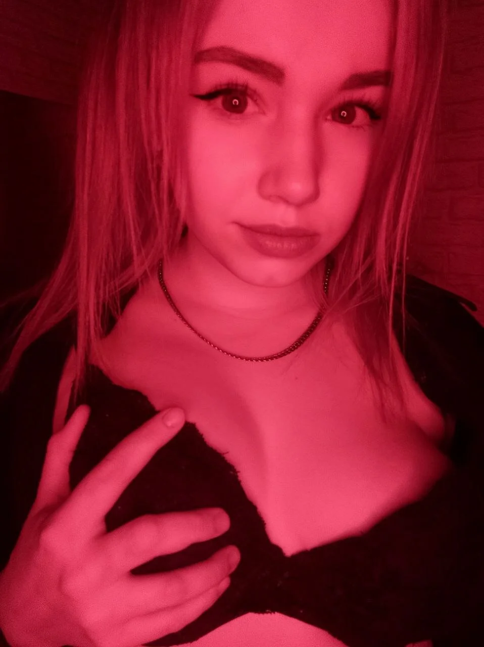 XXX Porn Photo of Nude Dela_Verualtys 1
