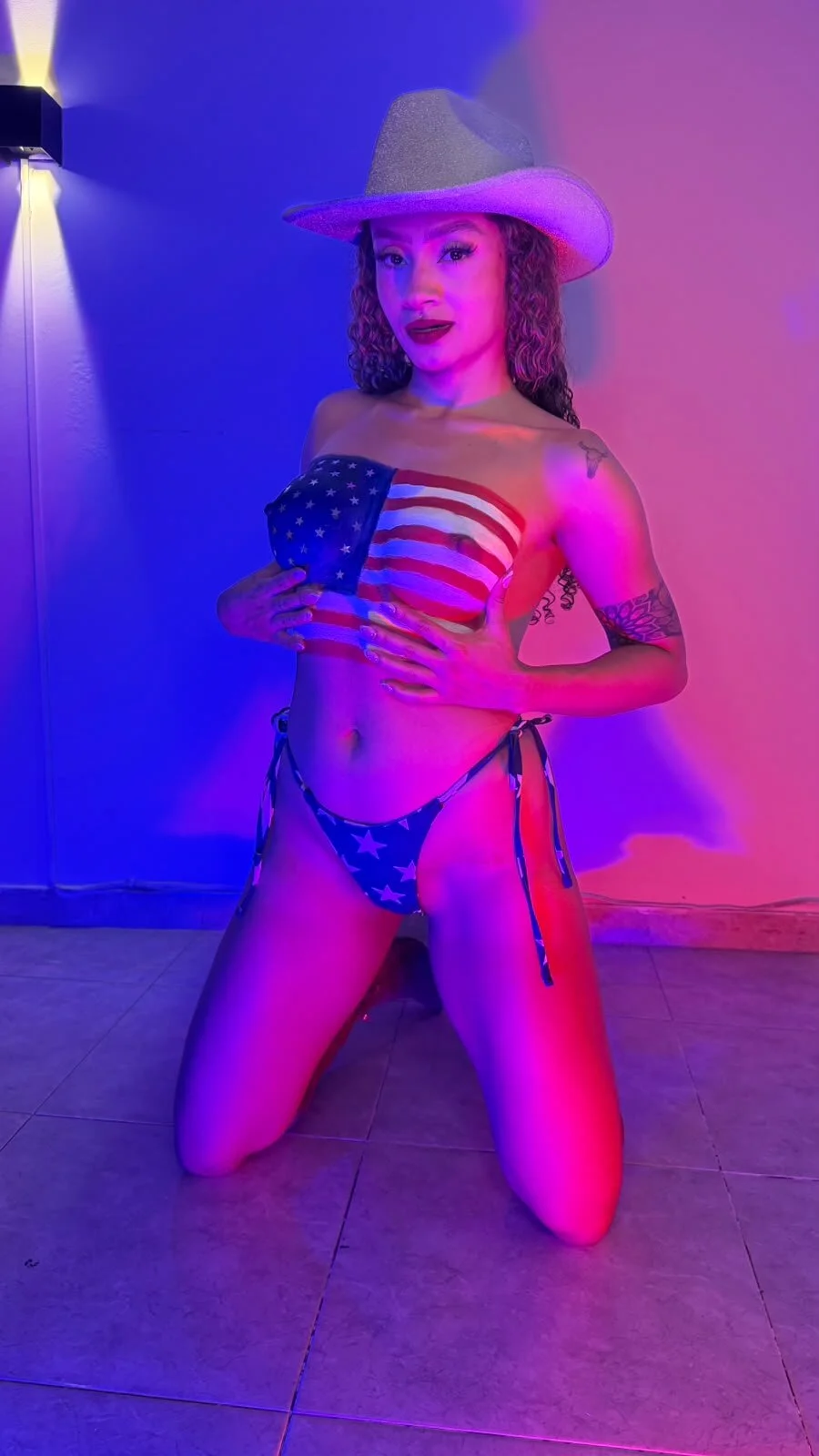 XXX Porn Photo of Nude brianathompson 87